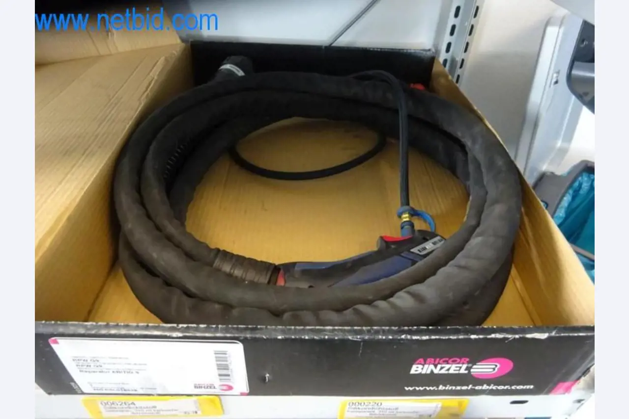 Maquinaria, parque móvil y equipos de explotación-2