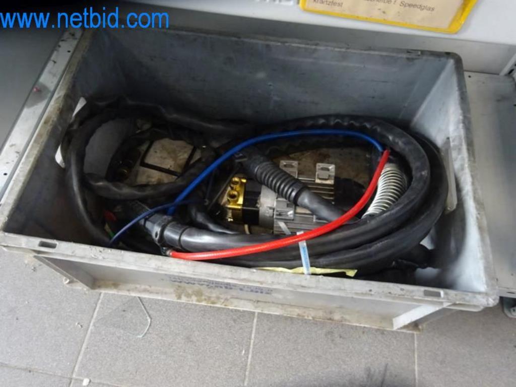 Stroje, vozový park a provozní zařízení-4