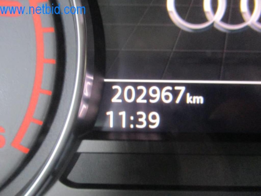 Stroje, vozový park a provozní zařízení-11