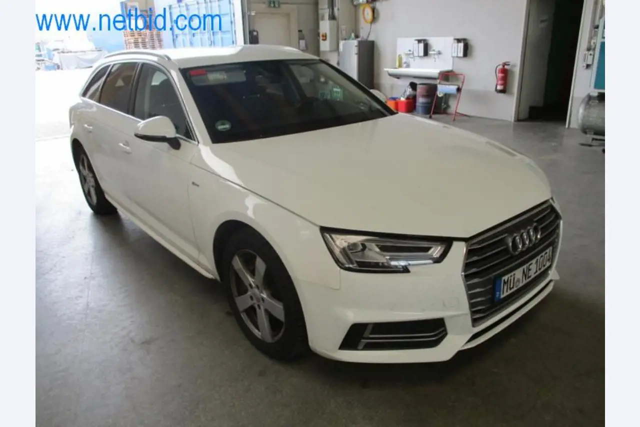 Maquinaria, parque móvil y equipos de explotación-1