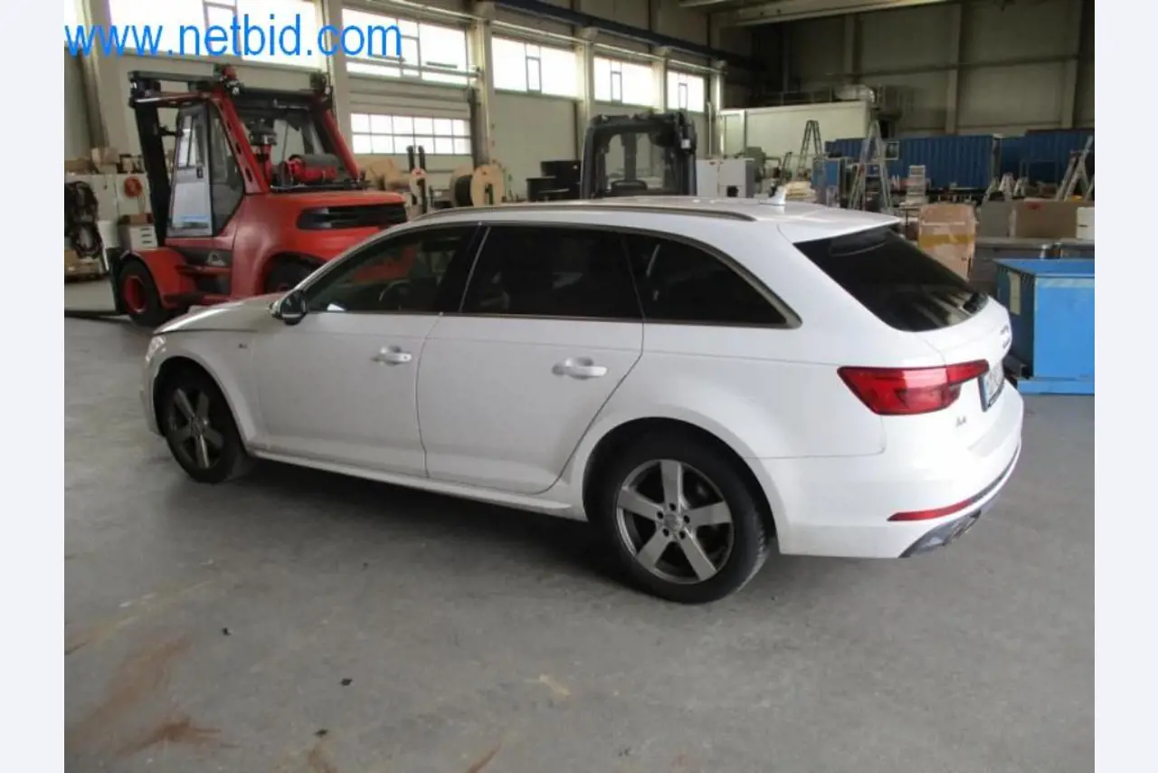 Maquinaria, parque móvil y equipos de explotación-3