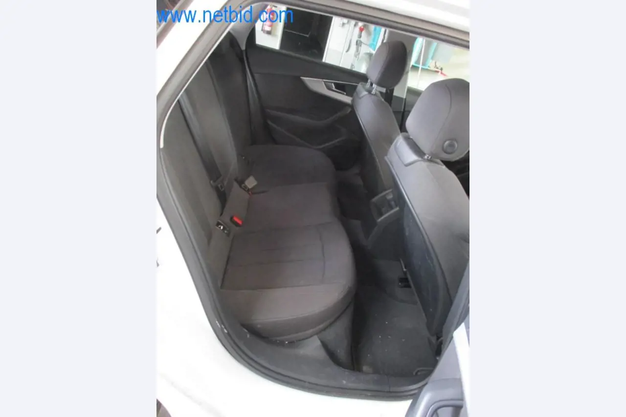 Maquinaria, parque móvil y equipos de explotación-8