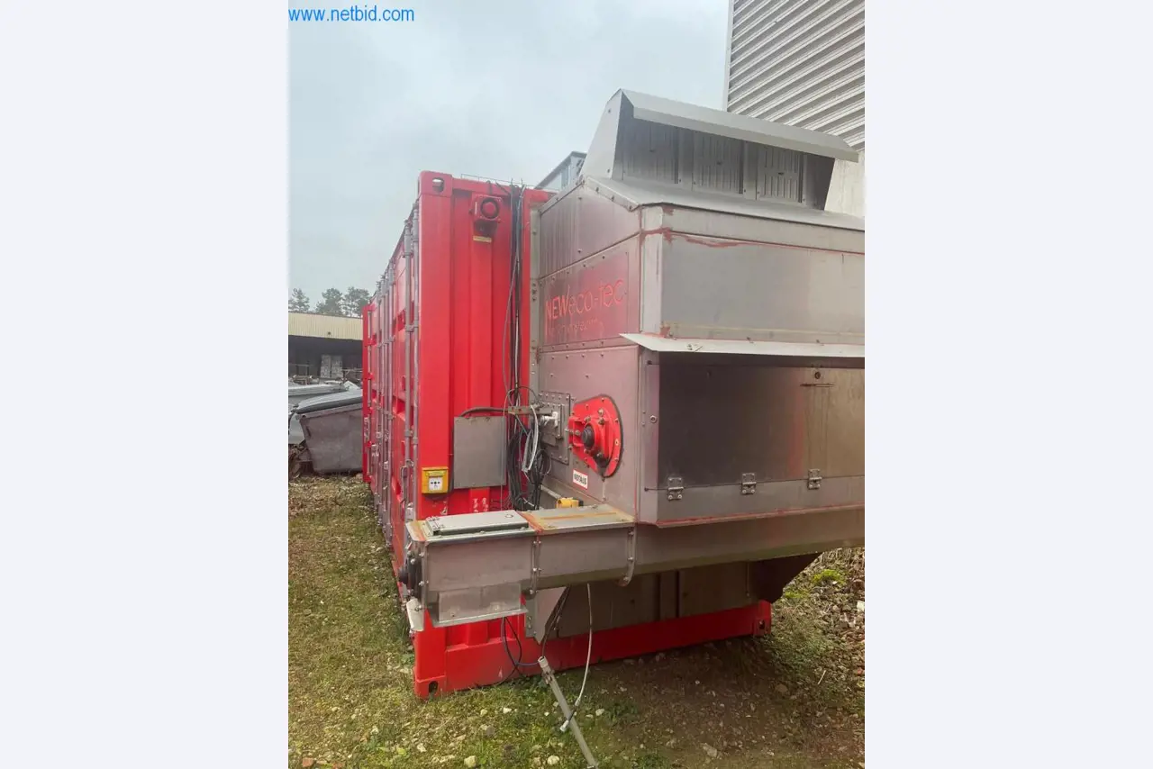 Máquinas, parque automóvel e equipamento operacional-11