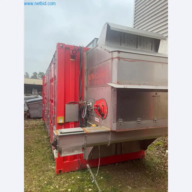 Máquinas, parque automóvel e equipamento operacional-11