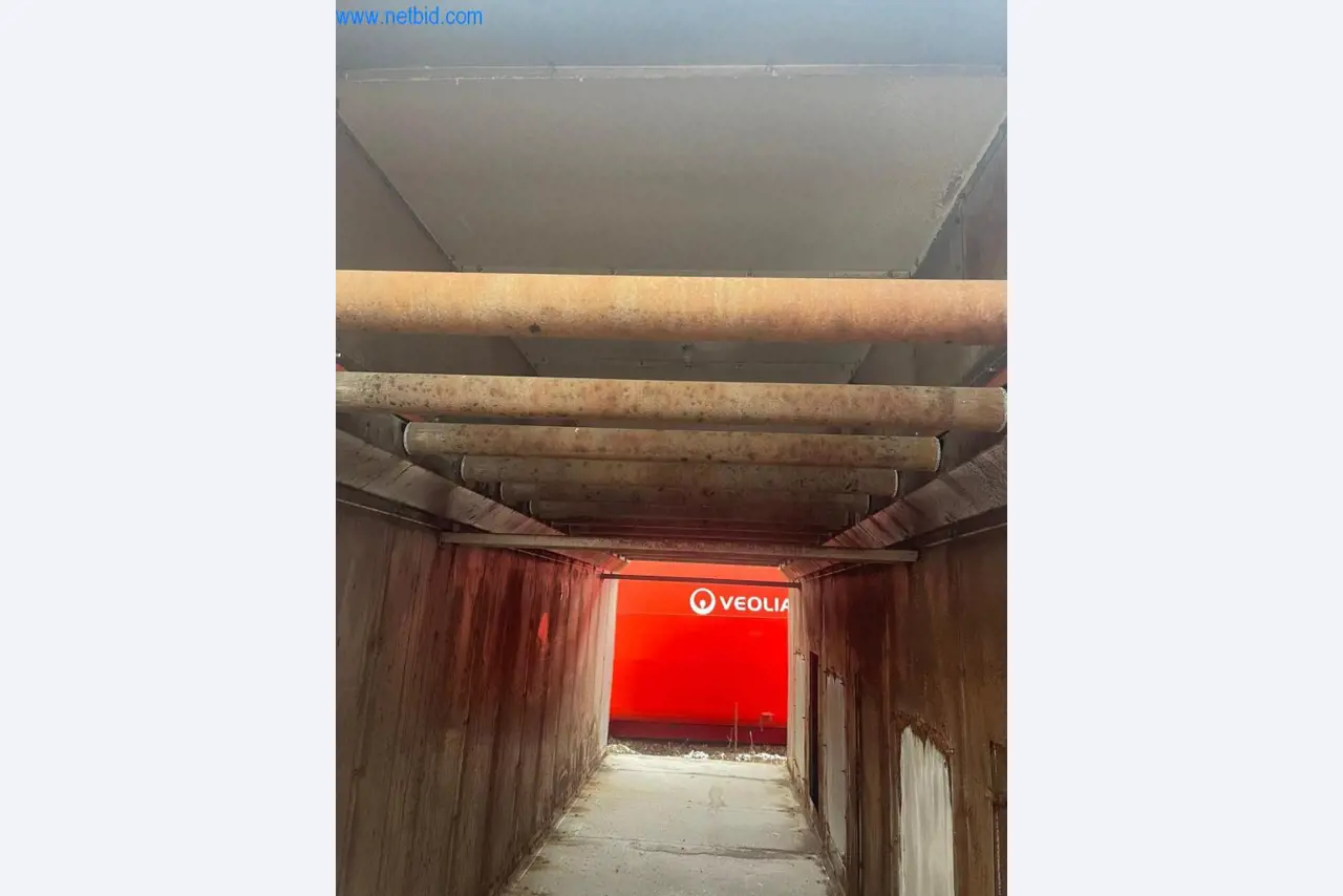 Máquinas, parque automóvel e equipamento operacional-4