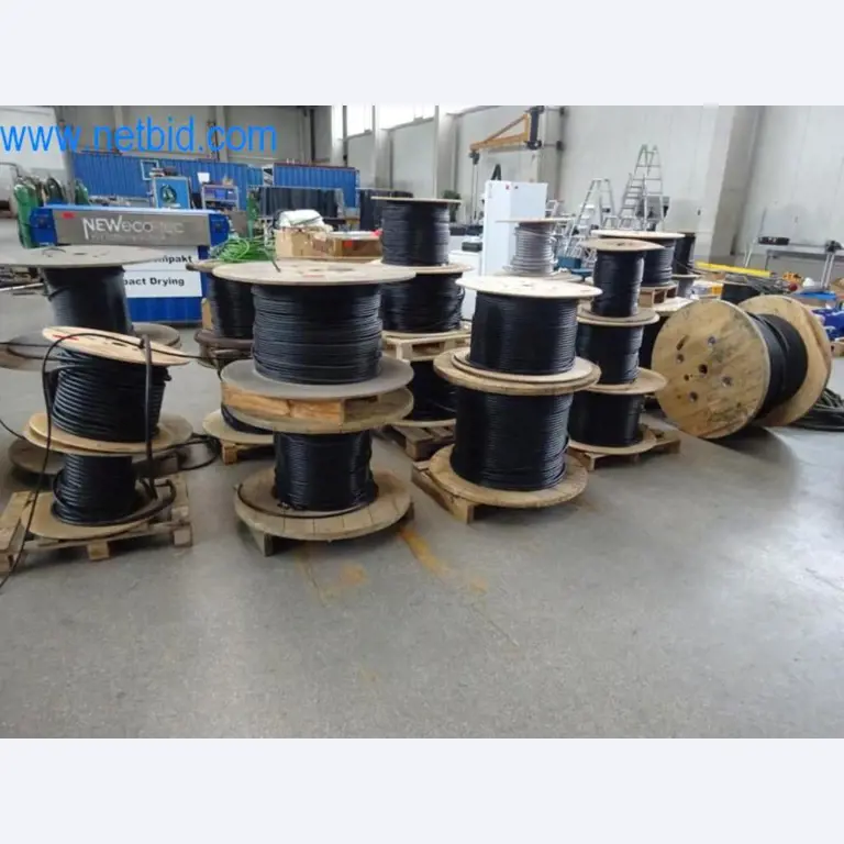 Stroje, vozový park a provozní zařízení-2