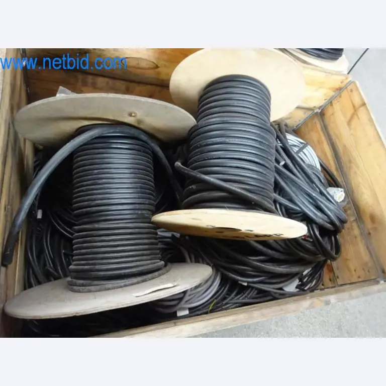 Stroje, vozový park a provozní zařízení-5