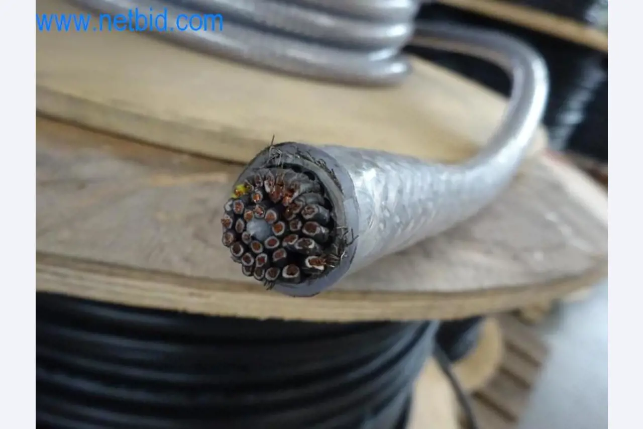 Stroje, vozový park a provozní zařízení-7