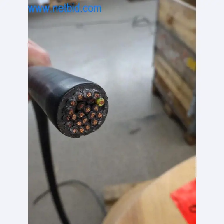 Stroje, vozový park a provozní zařízení-9