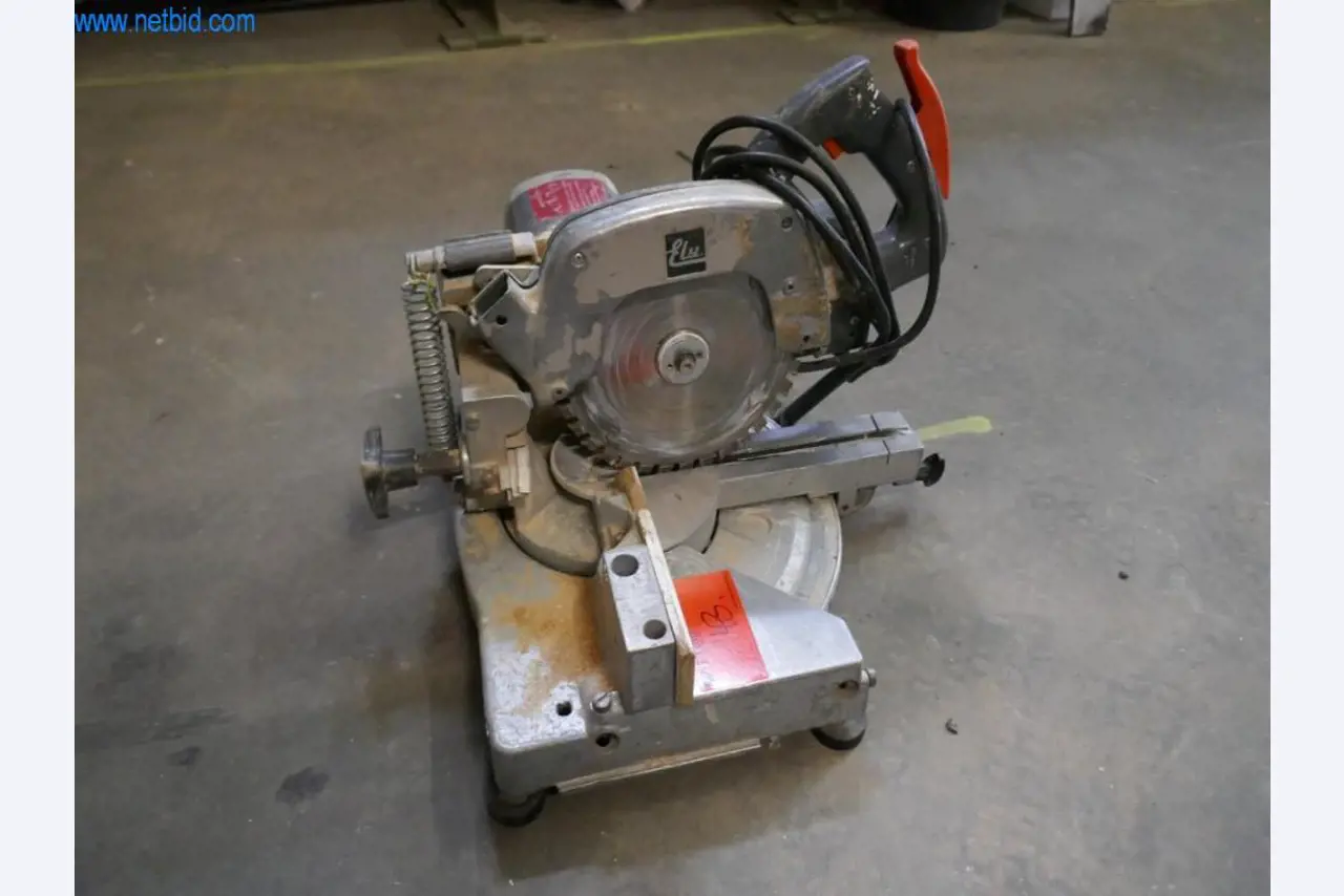 Maschinen aus dem Bereich Schreinerei und Fensterbau-1