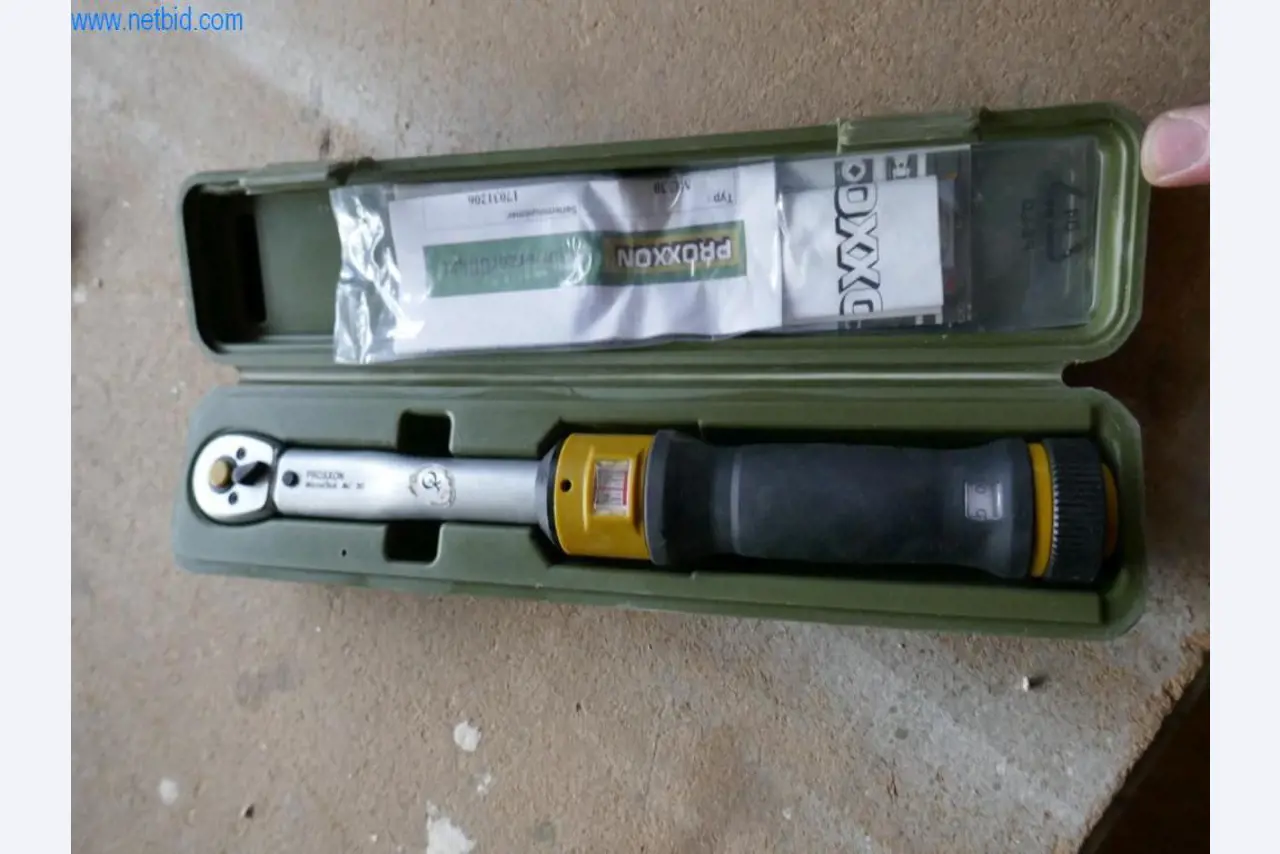 Stroje z oboru truhlářství a výroby oken-1