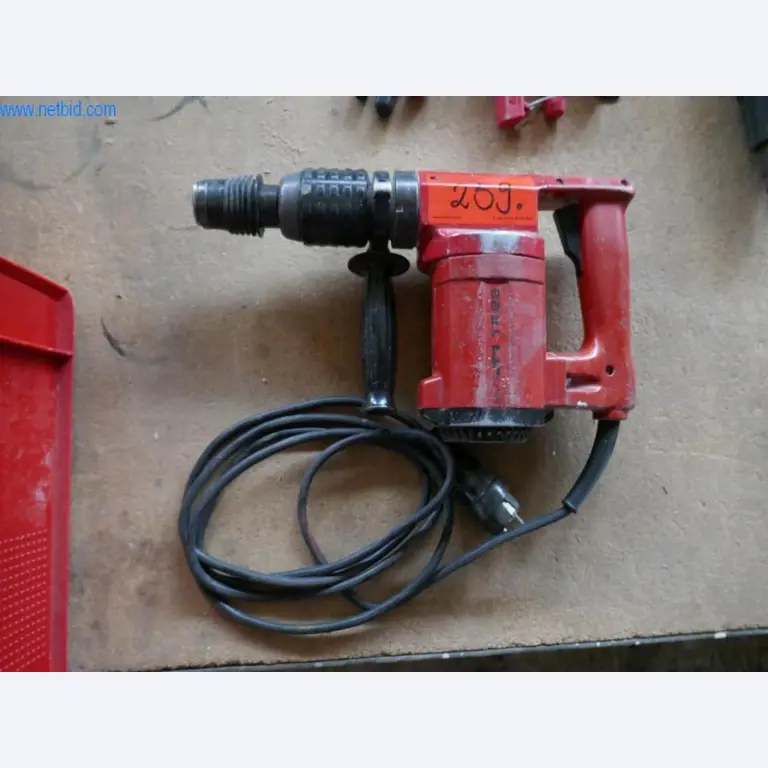 Machines du secteur de la menuiserie et de la fabrication de fenêtres-1