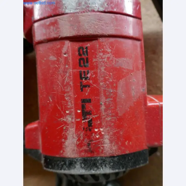 Machines du secteur de la menuiserie et de la fabrication de fenêtres-2