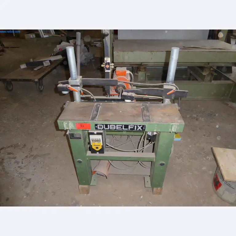 Maschinen aus dem Bereich Schreinerei und Fensterbau-1