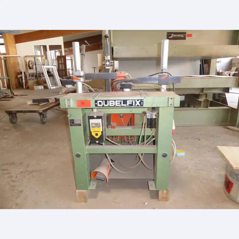 Maschinen aus dem Bereich Schreinerei und Fensterbau-3