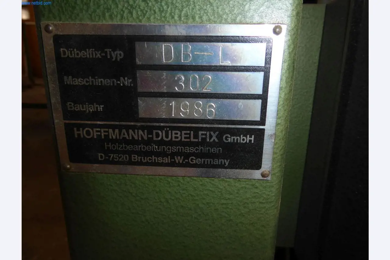 Maschinen aus dem Bereich Schreinerei und Fensterbau-6