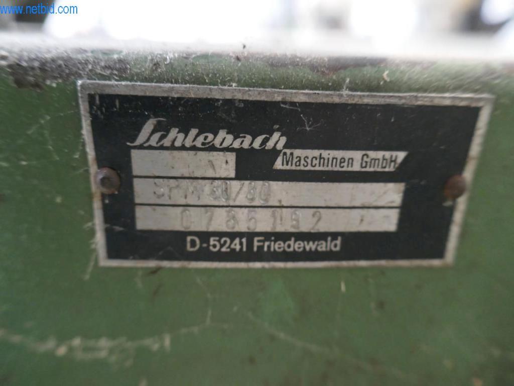 BGA, zapasy, materiały montażowe i pojazdy z działu pokryć dachowych-7