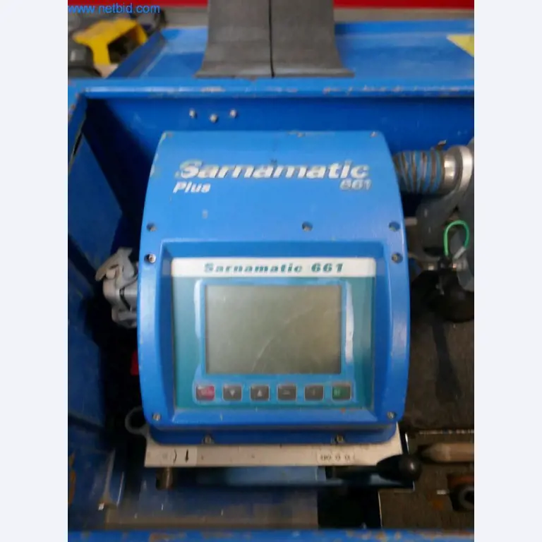 BGA, Warenvorräte, Montagematerial und Fahrzeuge aus dem Bereich Dachdeckerei-3