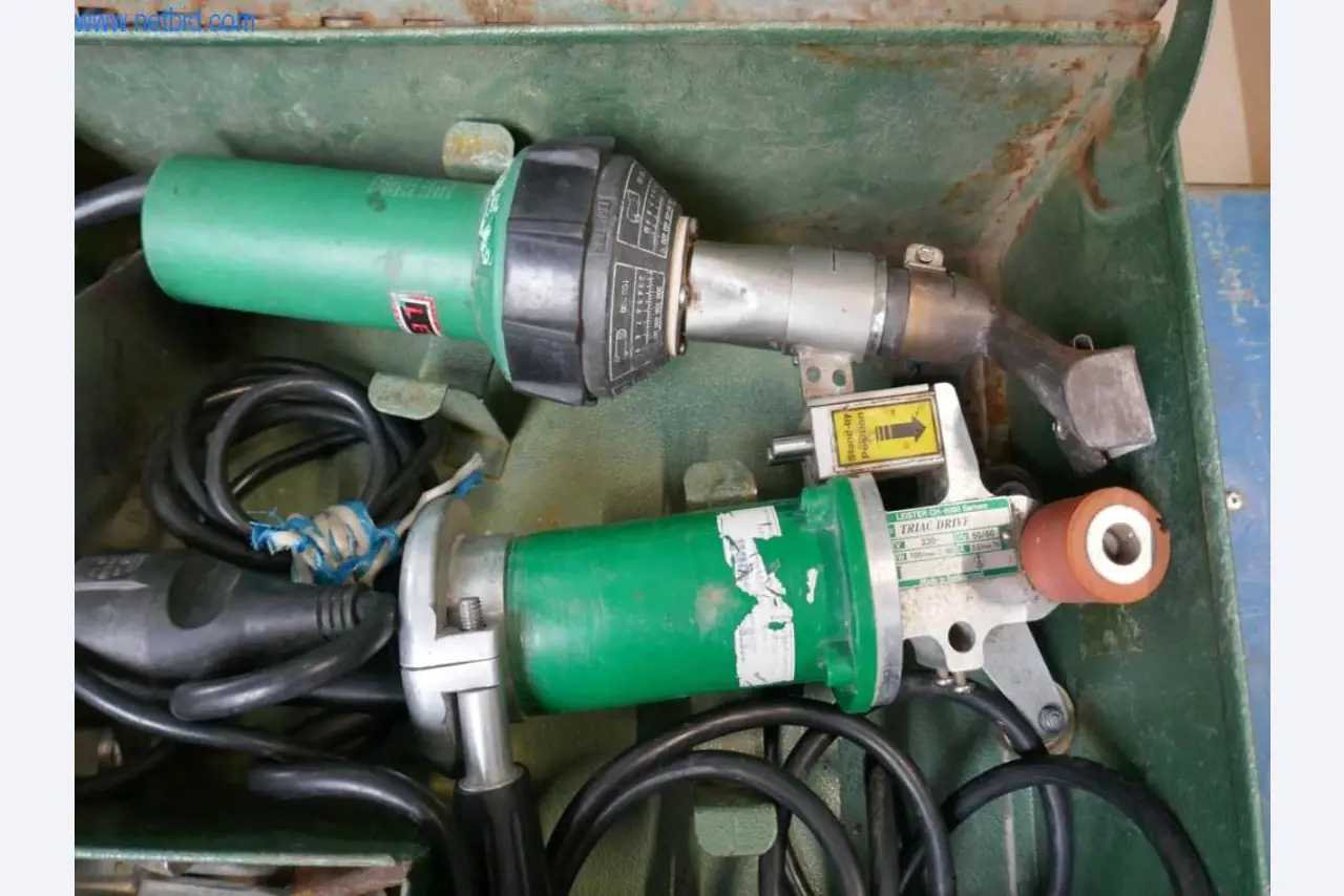 BGA, Warenvorräte, Montagematerial und Fahrzeuge aus dem Bereich Dachdeckerei-2