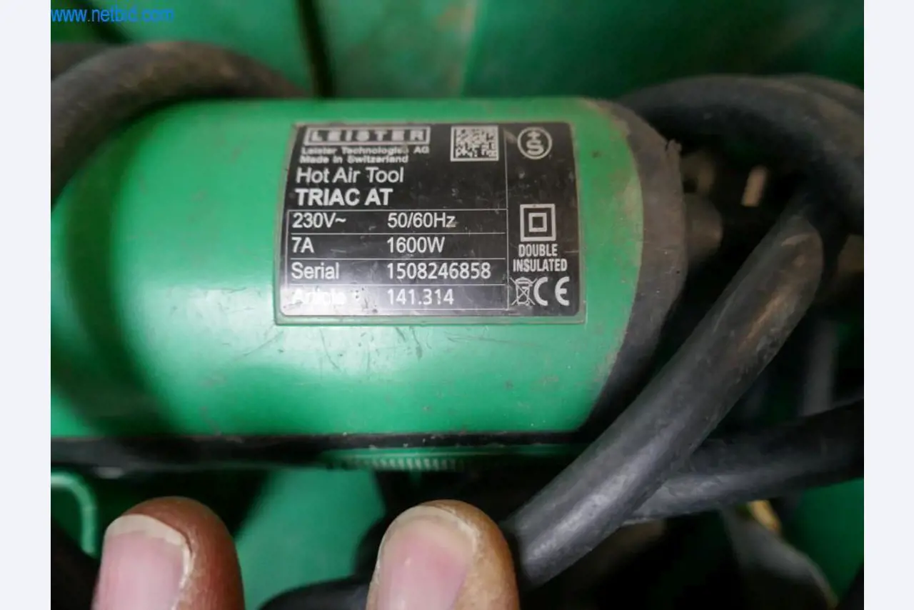 BGA, Warenvorräte, Montagematerial und Fahrzeuge aus dem Bereich Dachdeckerei-6