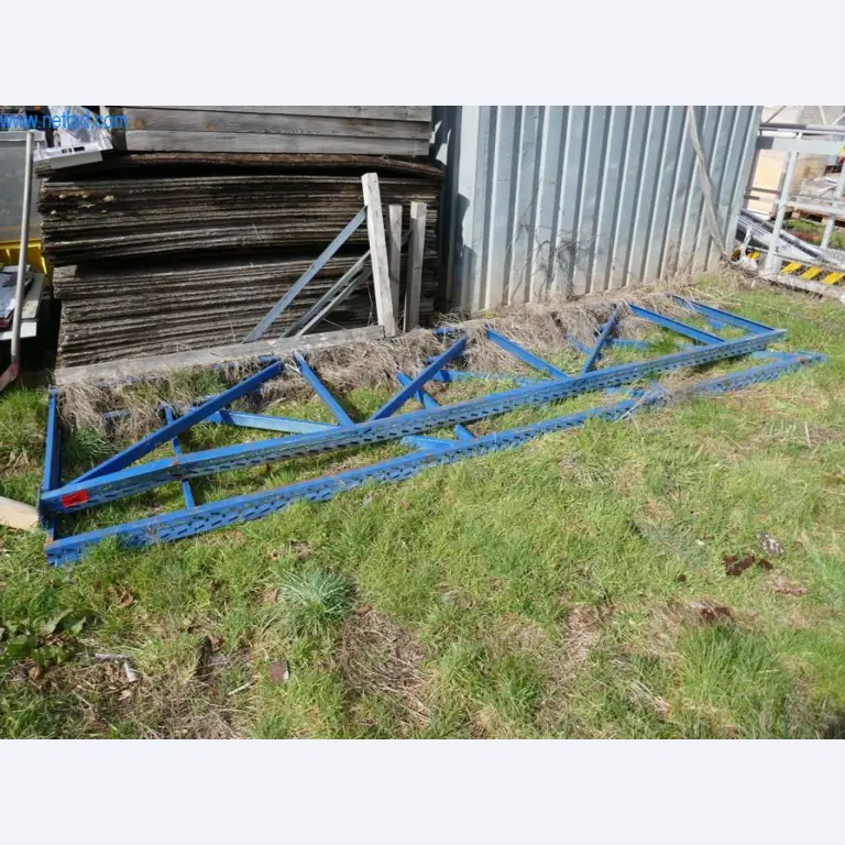 BGA, Warenvorräte, Montagematerial und Fahrzeuge aus dem Bereich Dachdeckerei-2