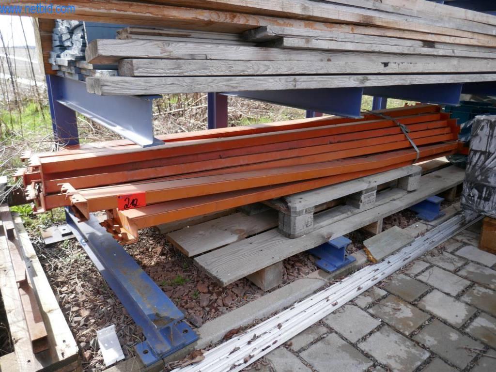 BGA, zapasy, materiały montażowe i pojazdy z działu pokryć dachowych-3