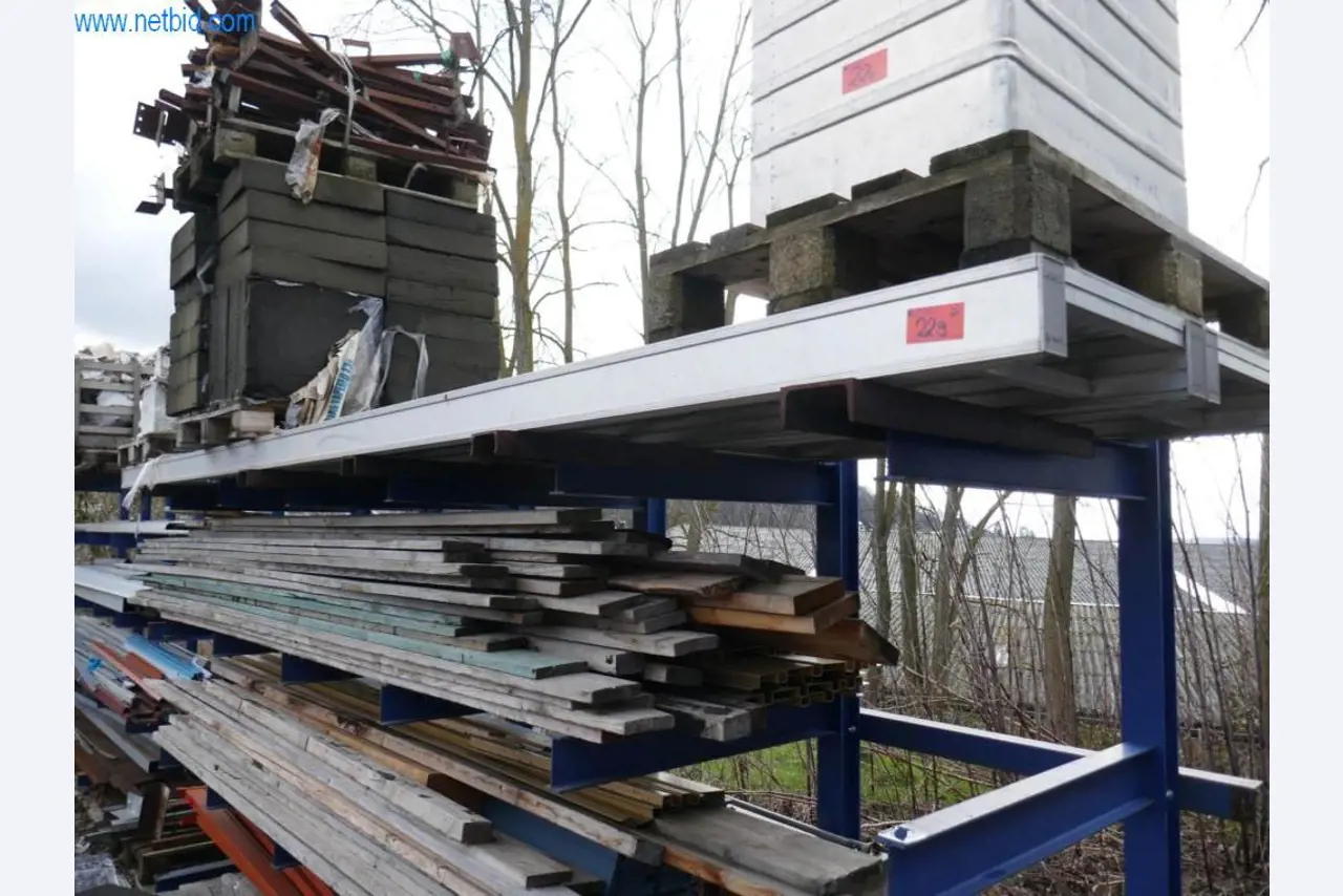 BGA, Warenvorräte, Montagematerial und Fahrzeuge aus dem Bereich Dachdeckerei-2