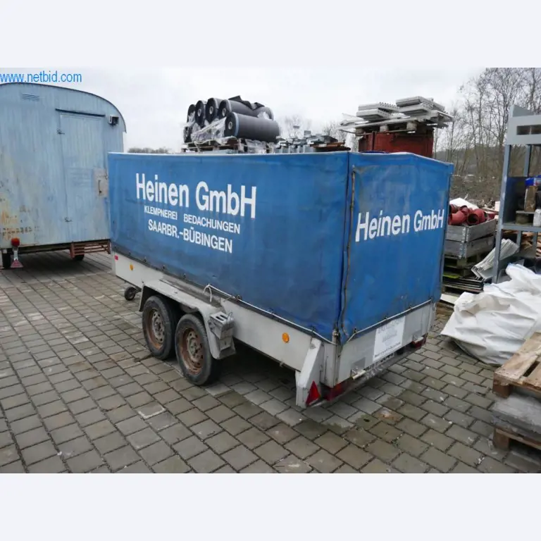 BGA, zásoby, montážní materiál a vozidla z divize střešních krytin.-2