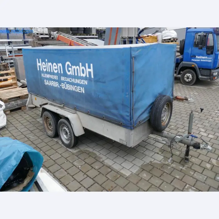 BGA, zásoby, montážní materiál a vozidla z divize střešních krytin.-3
