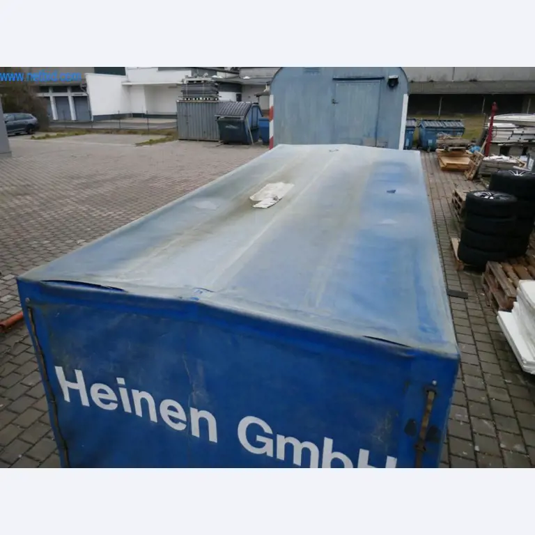 BGA, zásoby, montážní materiál a vozidla z divize střešních krytin.-7