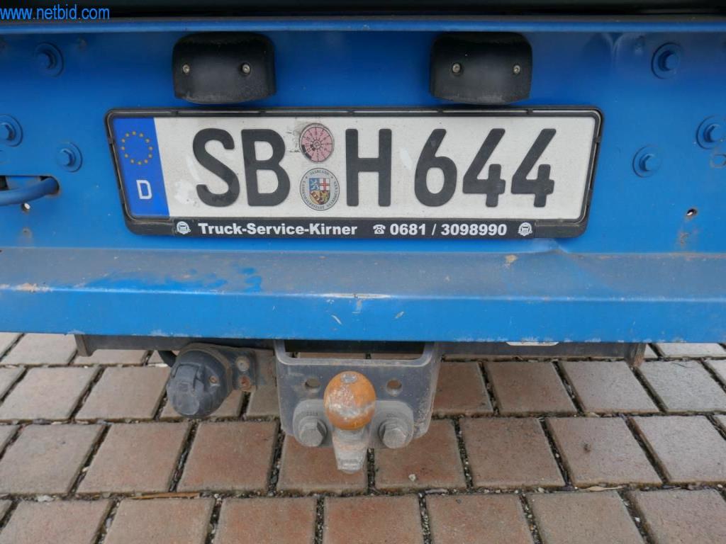 BGA, zásoby, montážní materiál a vozidla z divize střešních krytin.-15