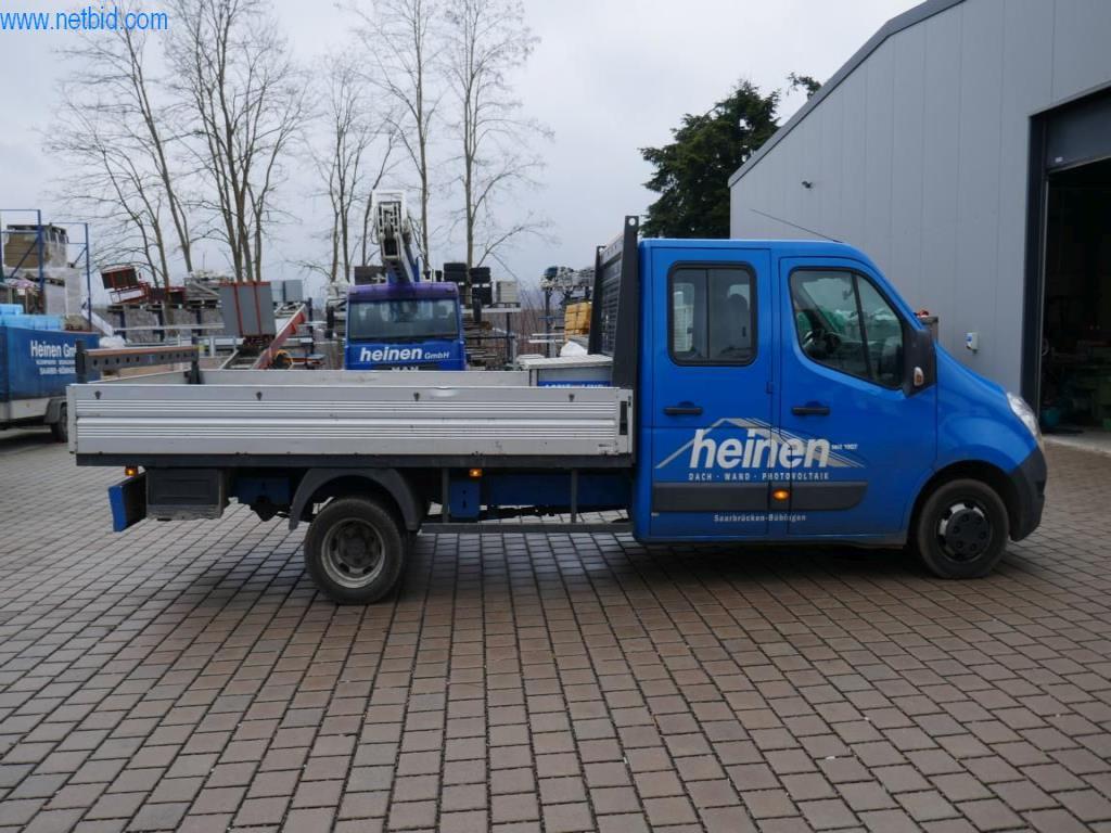 BGA, zásoby, montážní materiál a vozidla z divize střešních krytin.-22