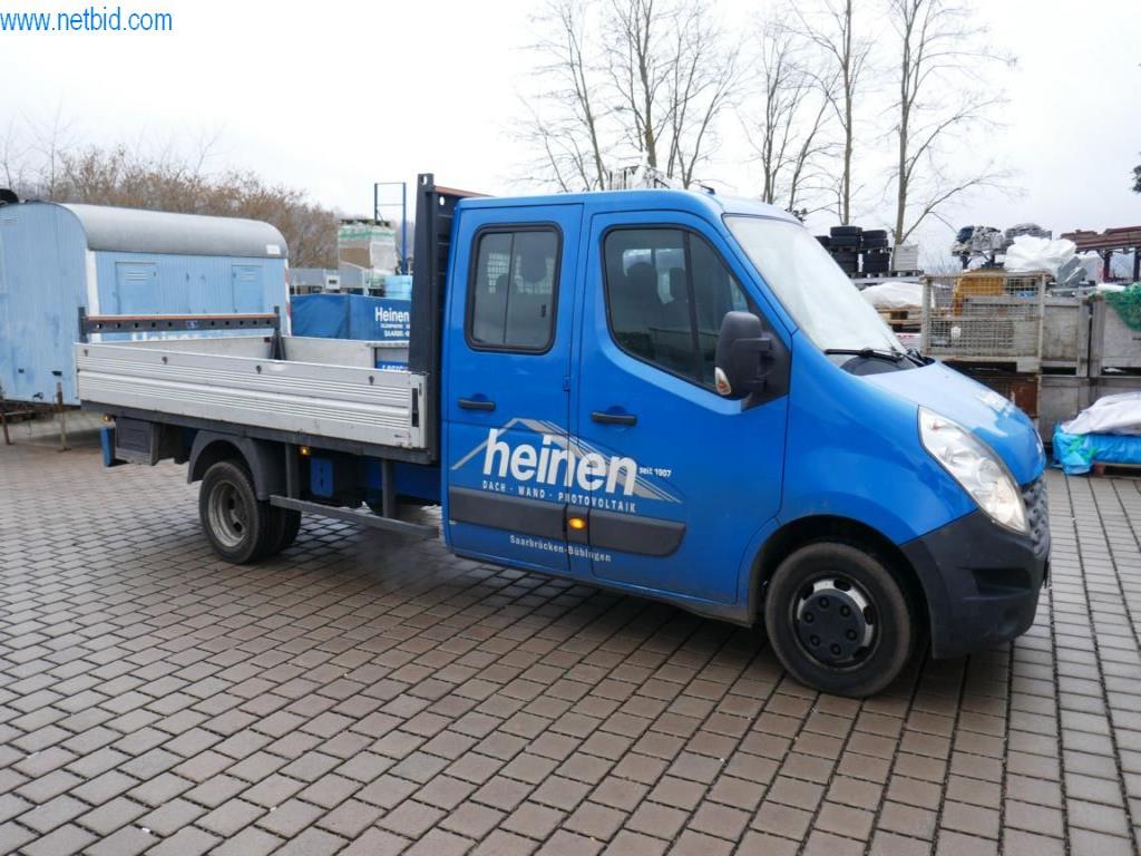 BGA, zásoby, montážní materiál a vozidla z divize střešních krytin.-2