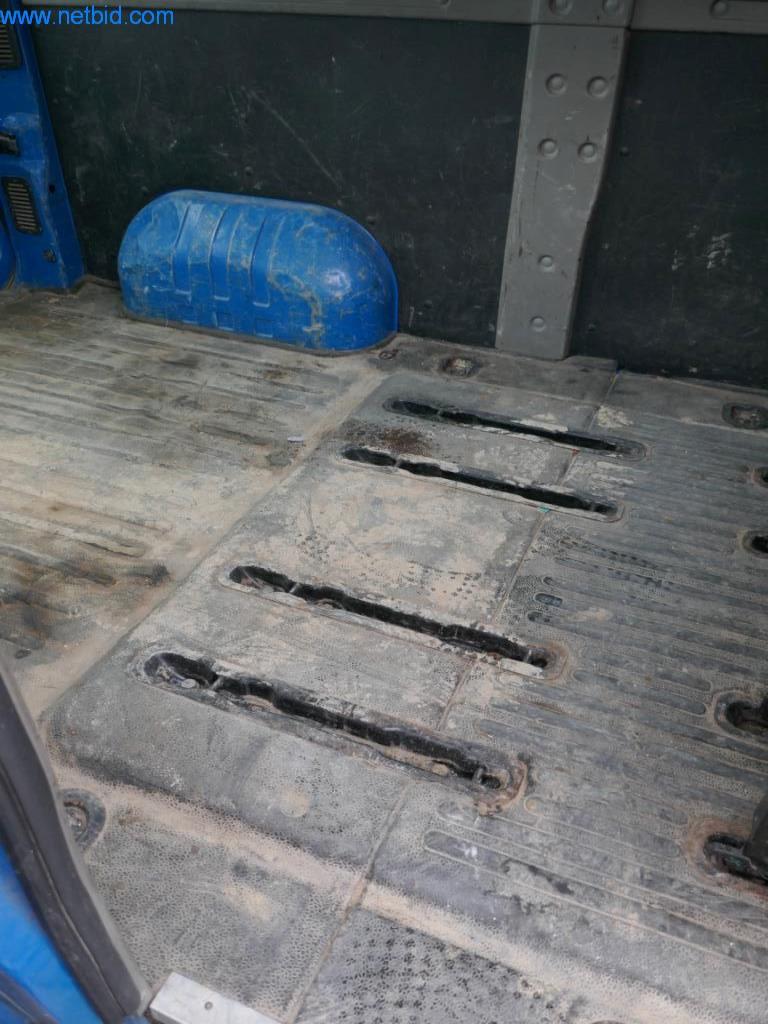 BGA, inventarios, materiales de montaje y vehículos de la división de techos-7