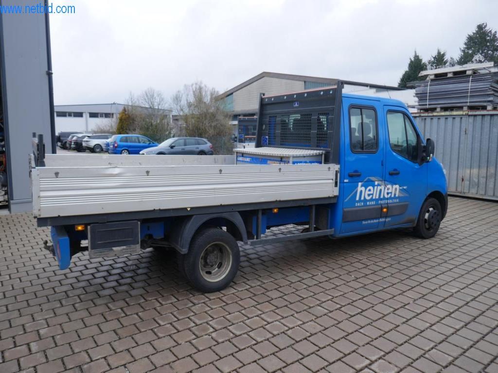 BGA, zásoby, montážní materiál a vozidla z divize střešních krytin.-18