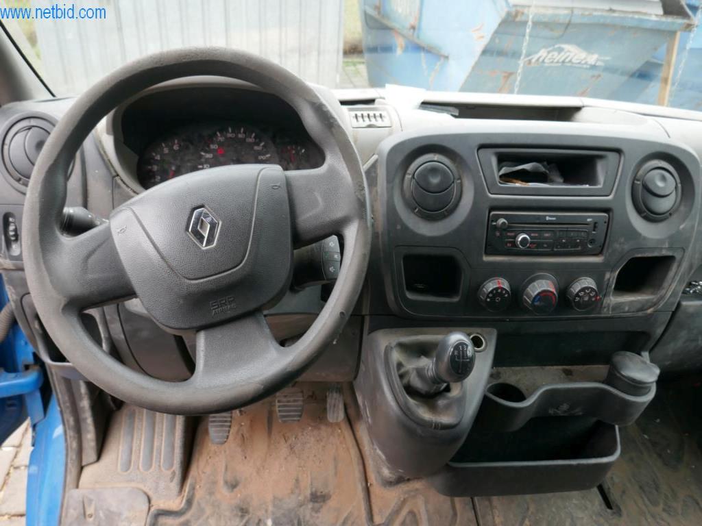 BGA, zásoby, montážní materiál a vozidla z divize střešních krytin.-24