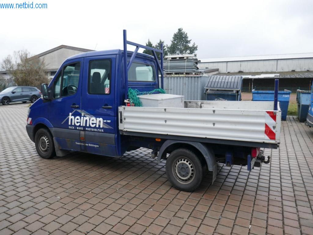 BGA, zásoby, montážní materiál a vozidla z divize střešních krytin.-2