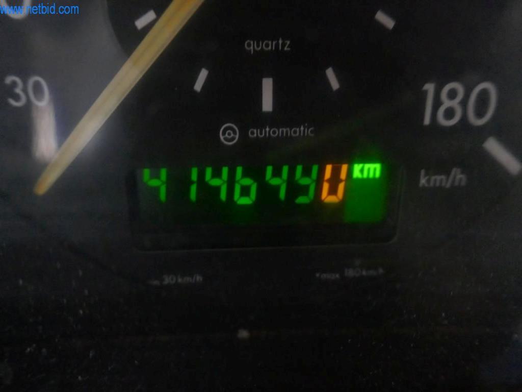 BGA, inventarios, materiales de montaje y vehículos de la división de techos-11