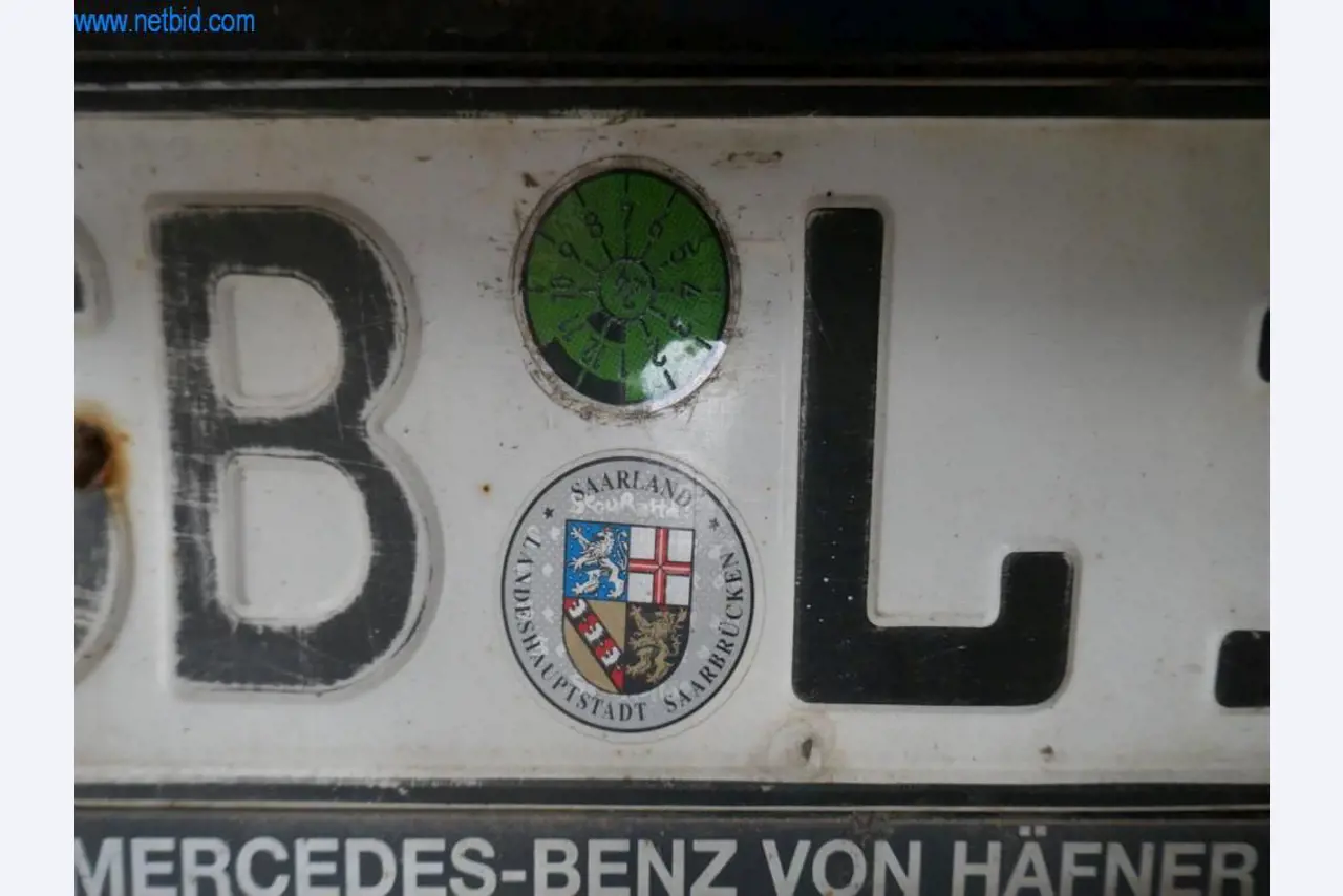 BGA, zásoby, montážní materiál a vozidla z divize střešních krytin.-5
