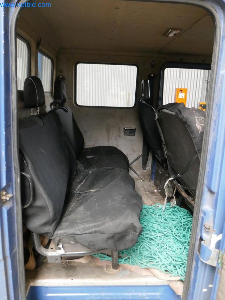 BGA, zásoby, montážní materiál a vozidla z divize střešních krytin.-14