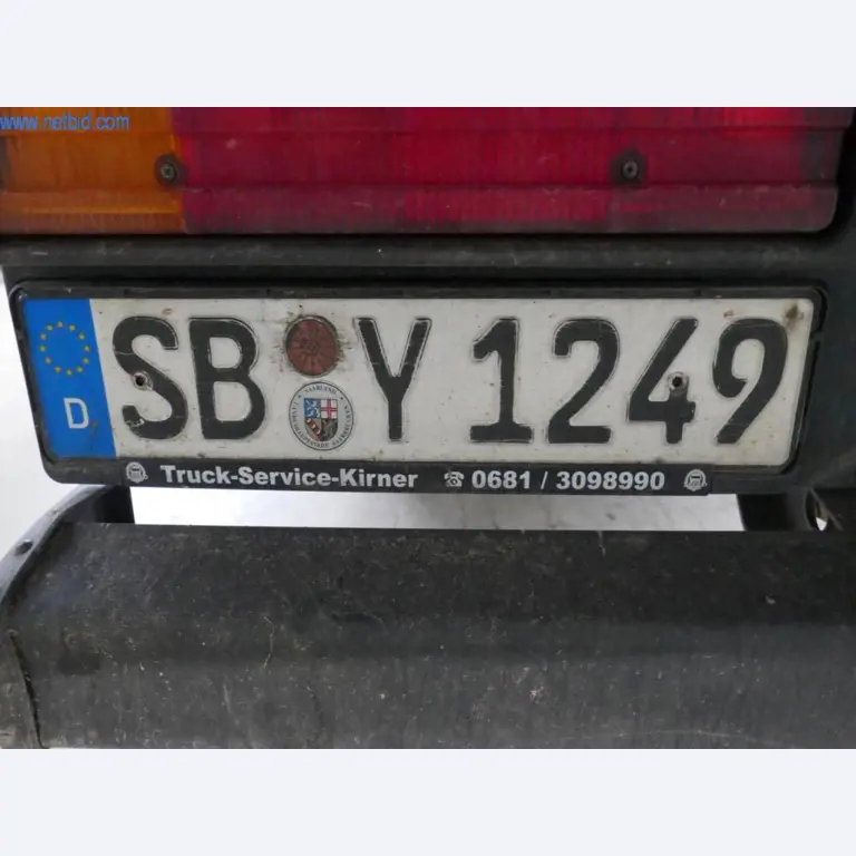 BGA, zásoby, montážní materiál a vozidla z divize střešních krytin.-6
