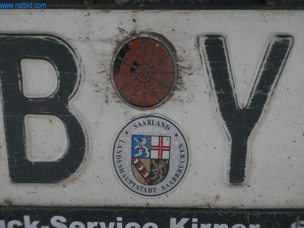 BGA, zásoby, montážní materiál a vozidla z divize střešních krytin.-7