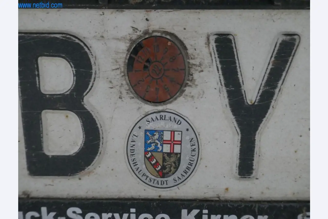 BGA, zásoby, montážní materiál a vozidla z divize střešních krytin.-7
