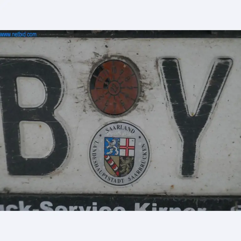BGA, zásoby, montážní materiál a vozidla z divize střešních krytin.-7