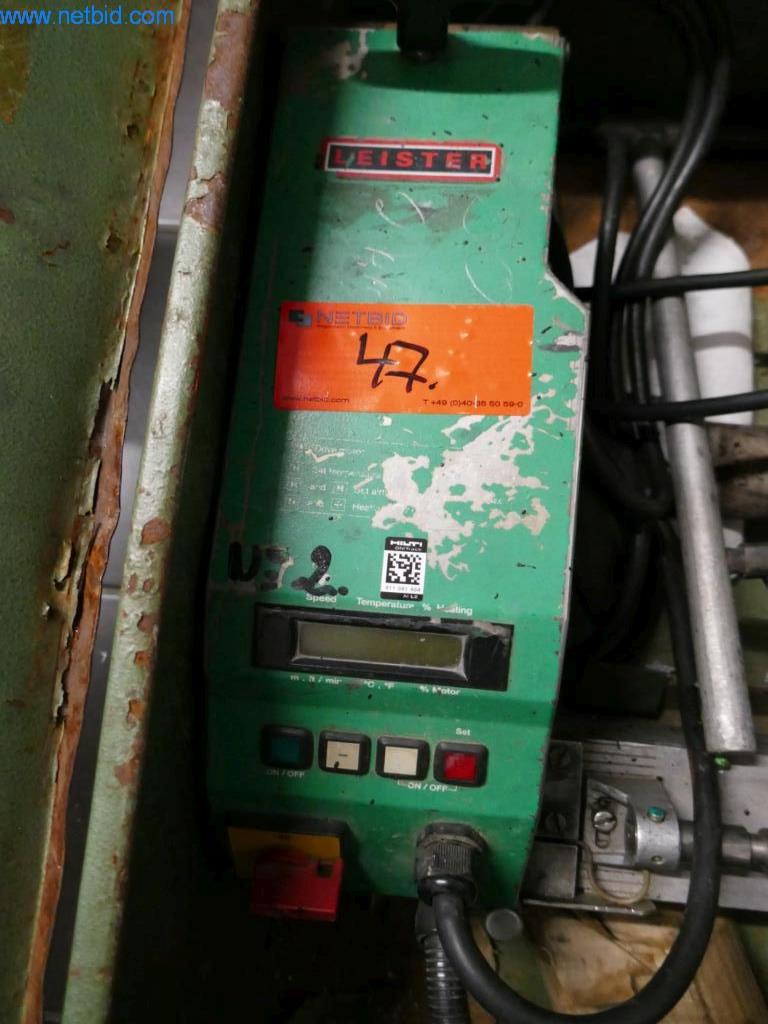 BGA, zapasy, materiały montażowe i pojazdy z działu pokryć dachowych-4