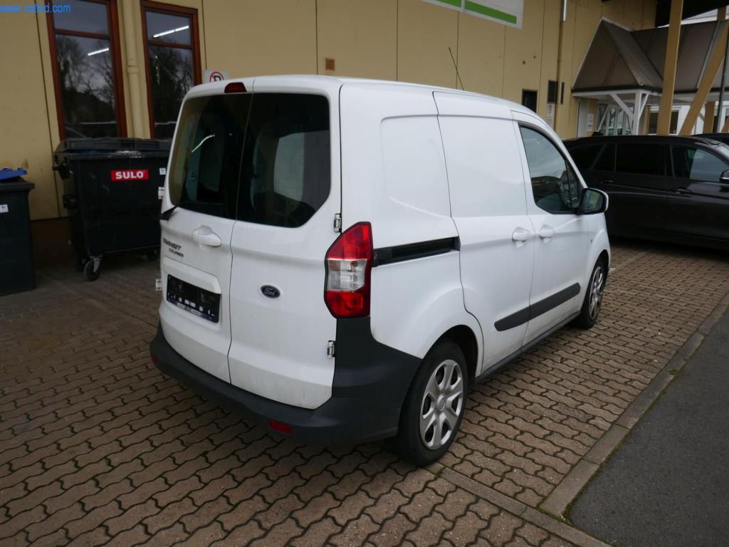 BGA, zásoby, montážní materiál a vozidla z truhlářské divize.-13