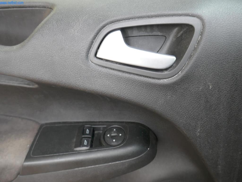 BGA, zásoby, montážní materiál a vozidla z truhlářské divize.-3