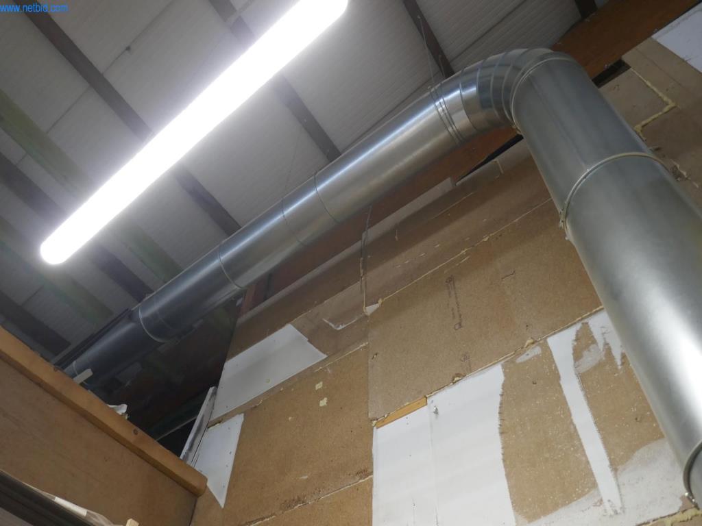 BGA, zapasy, materiały montażowe i pojazdy z działu stolarki otworowej-6