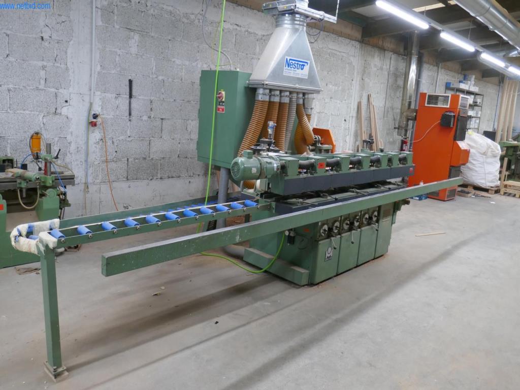 BGA, zapasy, materiały montażowe i pojazdy z działu stolarki otworowej-2