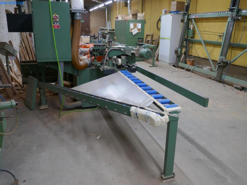 BGA, zapasy, materiały montażowe i pojazdy z działu stolarki otworowej-4